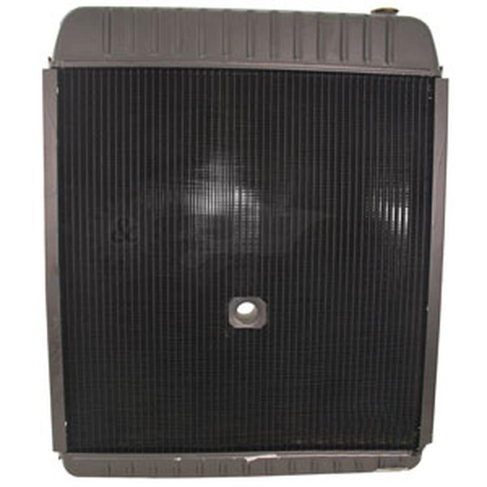 146405C1 New Radiator Fits Case-IH Tractor Models 3088 3288 3688 3488