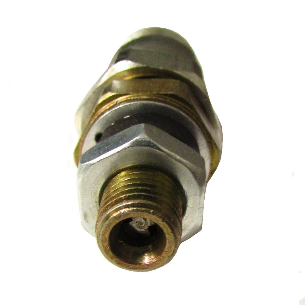 New Fuel Injector Nozzel Assy Fits Kubota D750