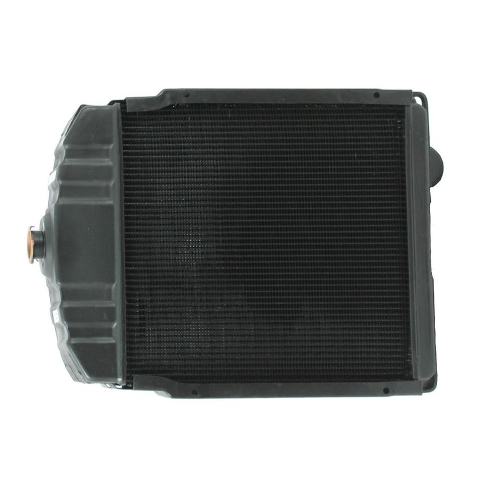 IHS583 Radiator Fits International