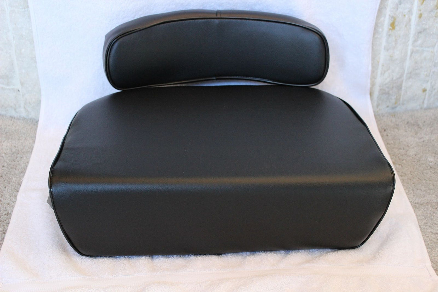 Fits Massey Ferguson Seat and Backrest for MF235 MF240 MF245 MF250 MF283
