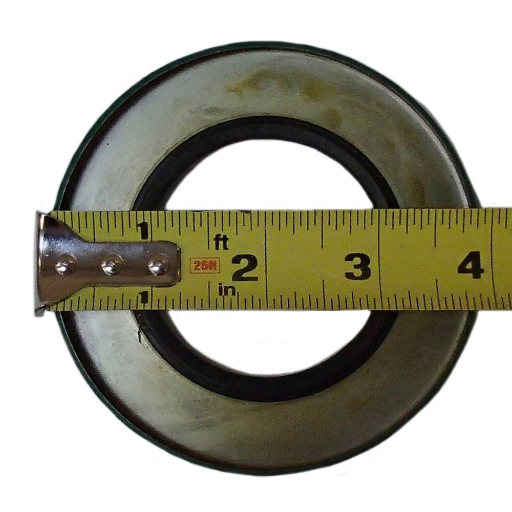 Final Drive Seal Fits Case/International Harvester Replaces 621113C1