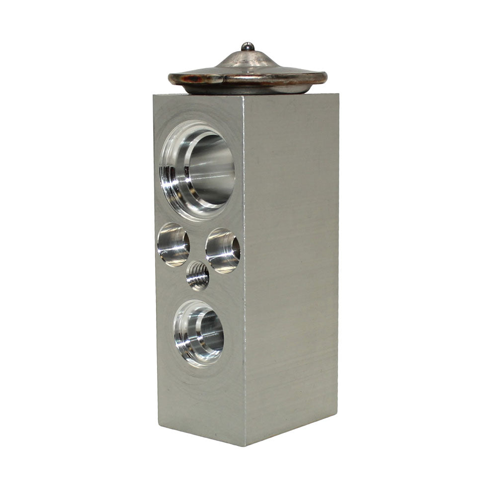 AC Expansion Valve Fits Case/International Harvester Replaces 82000932