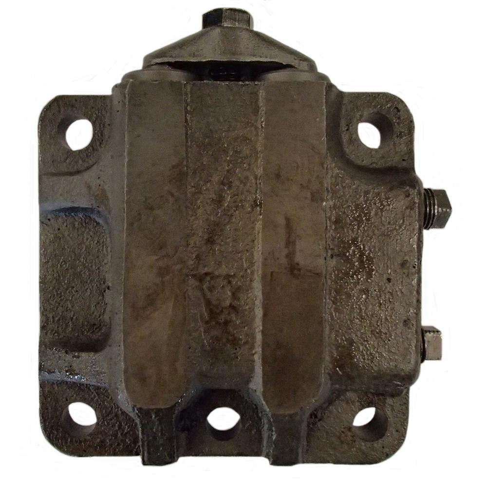 181075M91 LH Hyd. Pump Valve Chamber w/ Valves Fits Massey Ferguson TE20 TO20