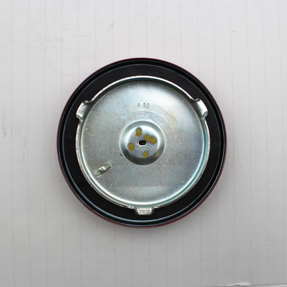 Fuel Cap AR36752 Fits John Deere Model(s): 6910A, 690B, 890A, 5720, 5730, 5820++