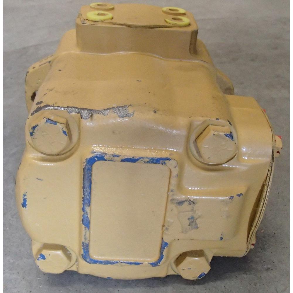 AT57568 Hydraulic Pump Fits John Deere Loader 544