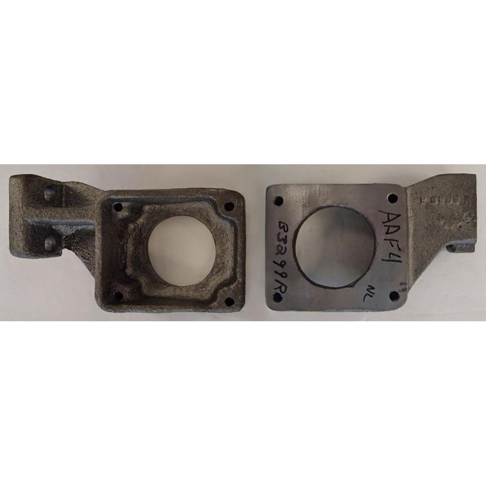 MUFFLER SUPPORT BRACKET 50 520 Fits JD B3299R Fits John Deere 1016