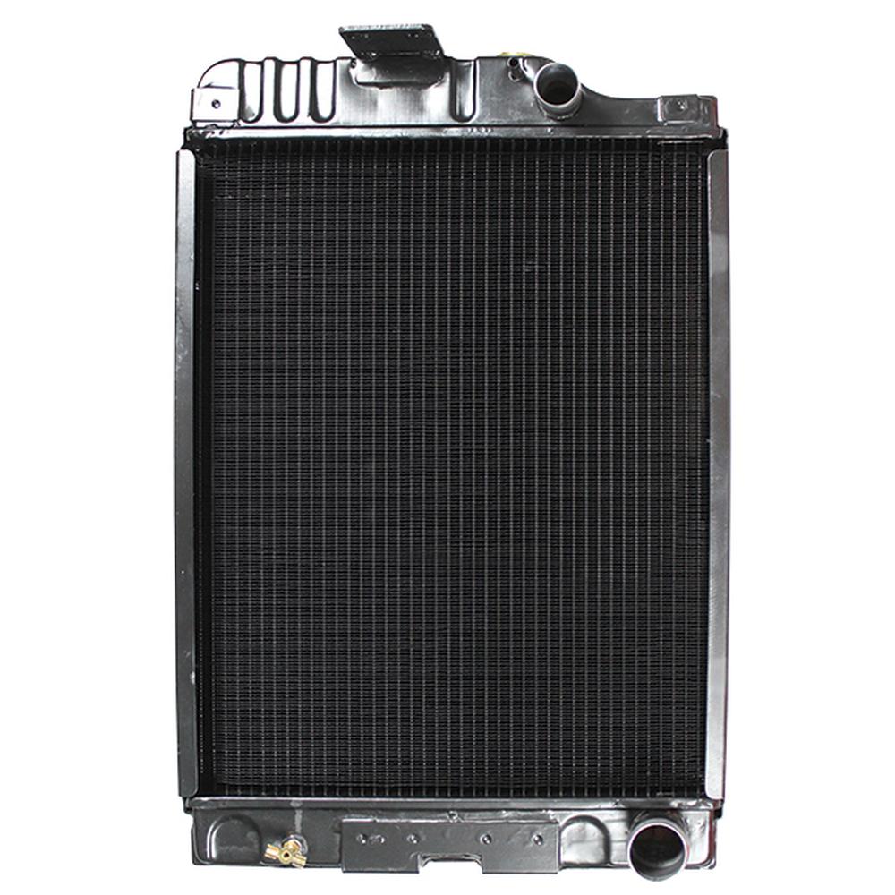 Radiator 82988918 Fits Ford NH 5610 6610 7610 82988918 (ONLY)