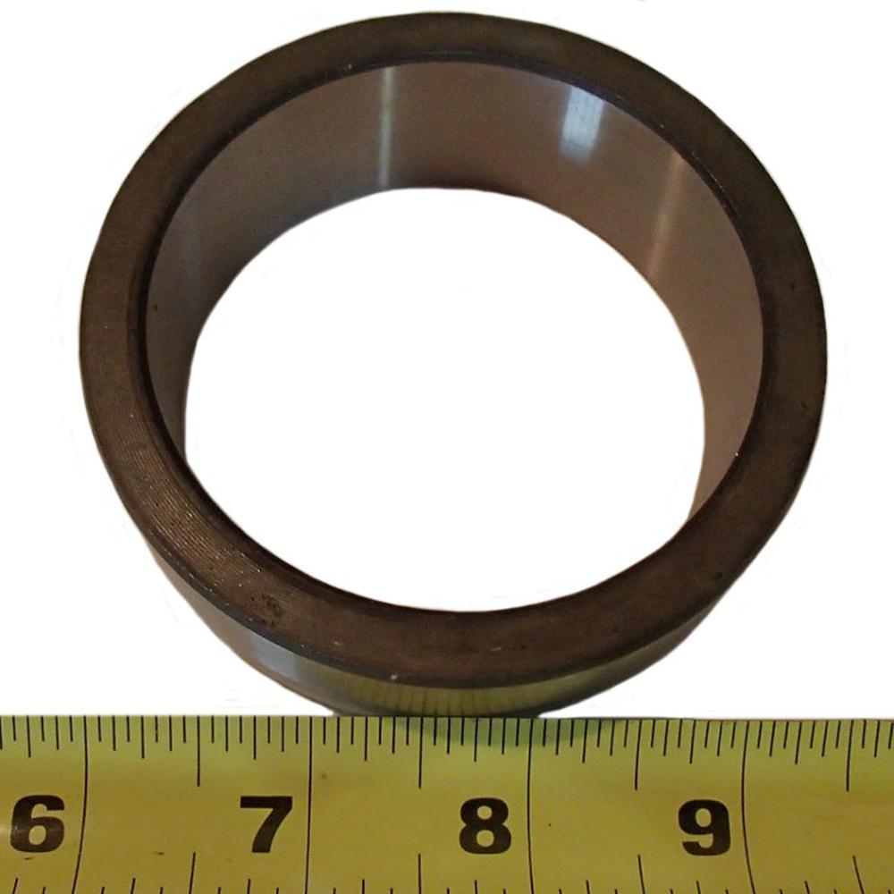 D135559 Bushing, Lower Swing Tower Pivot, Bottom - Fits Case 580K