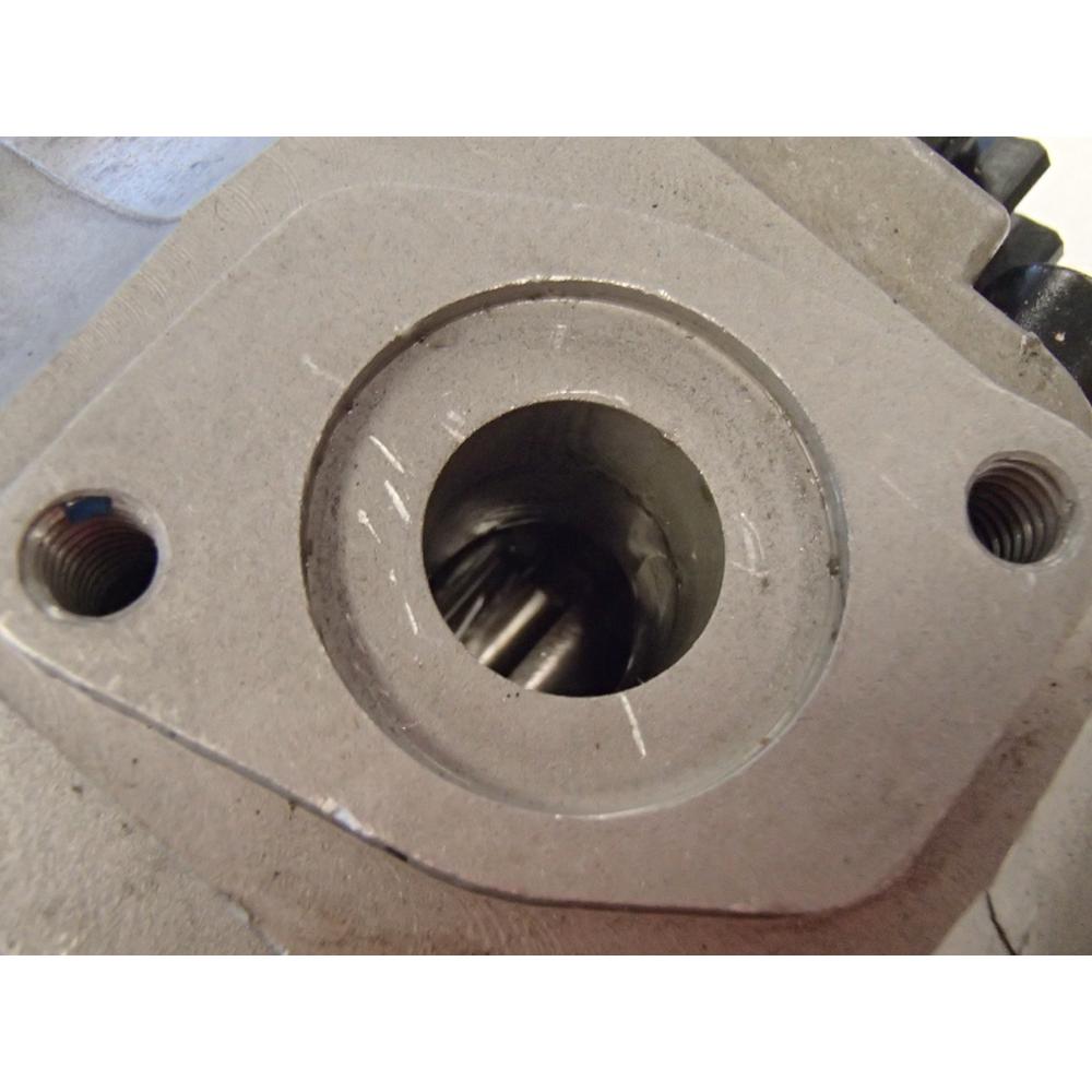 WN-D8NN600KB-PEX Pump, Hydraulic Fits Ford/New Holland 5600 5700 6600 6700