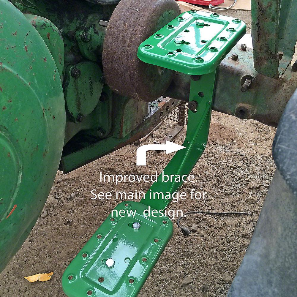 JDS3108 Step and Bracket Assembly  (Double Step) Fits John Deere