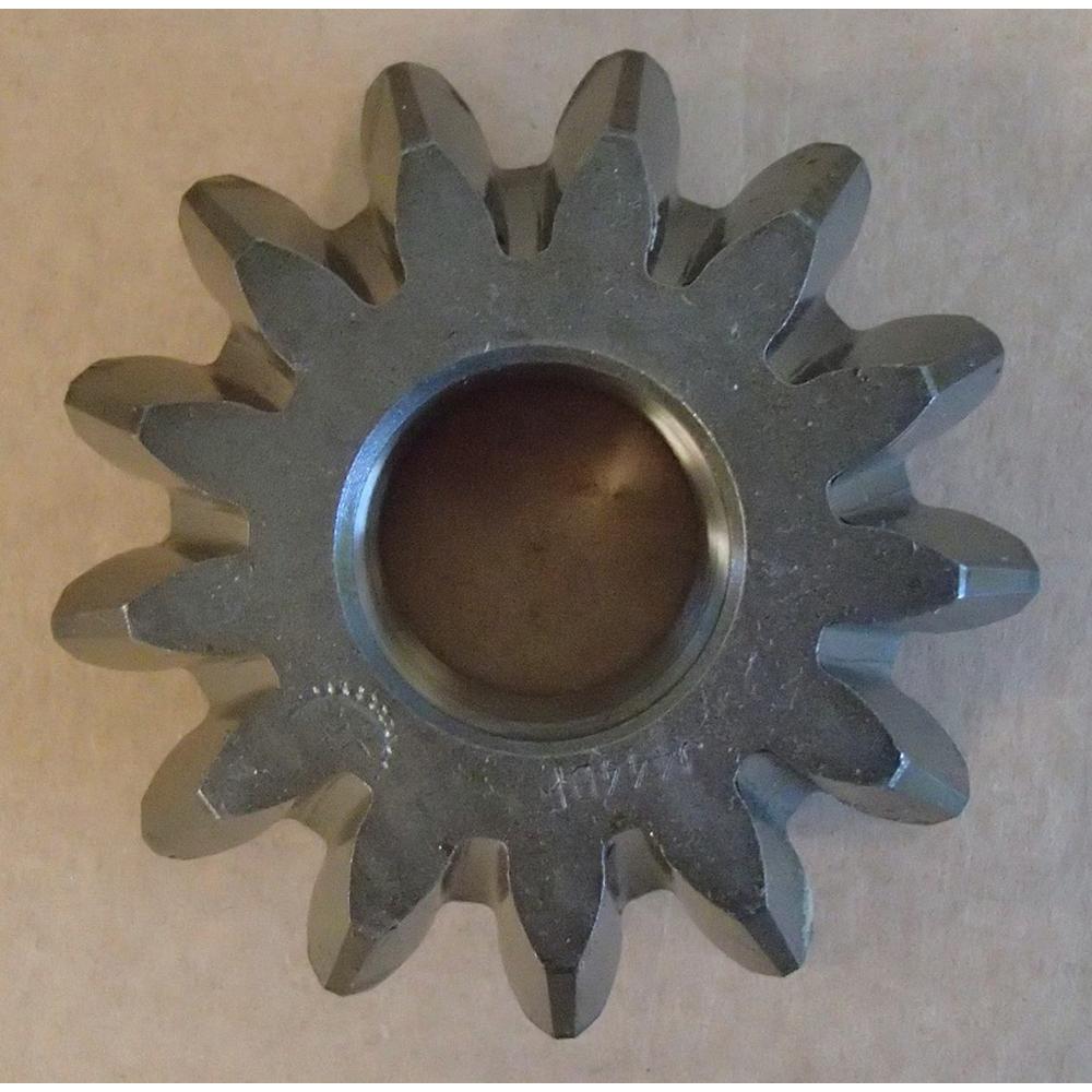 R42444 Pinion Gear Fits John Deere Tractors 4440, 7520, 8430, 8440, 8630